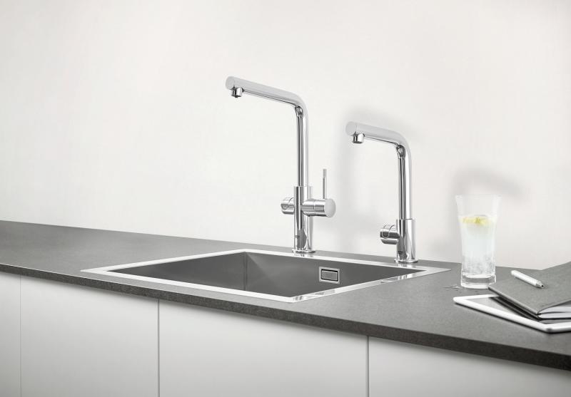 Grohe Red II Mono armatur m/3 l. beholder og L-tud